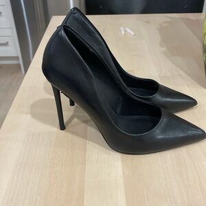 Black Steve Madden high heels